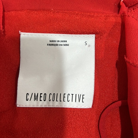 Gorgeous red dress. Worn once. Great Condition - Picture 3 of 3